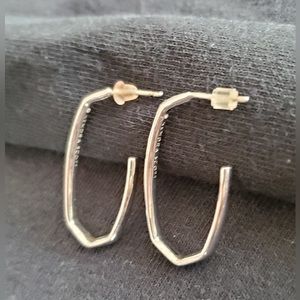 Kendra Scott Ellen Hoop Earrings